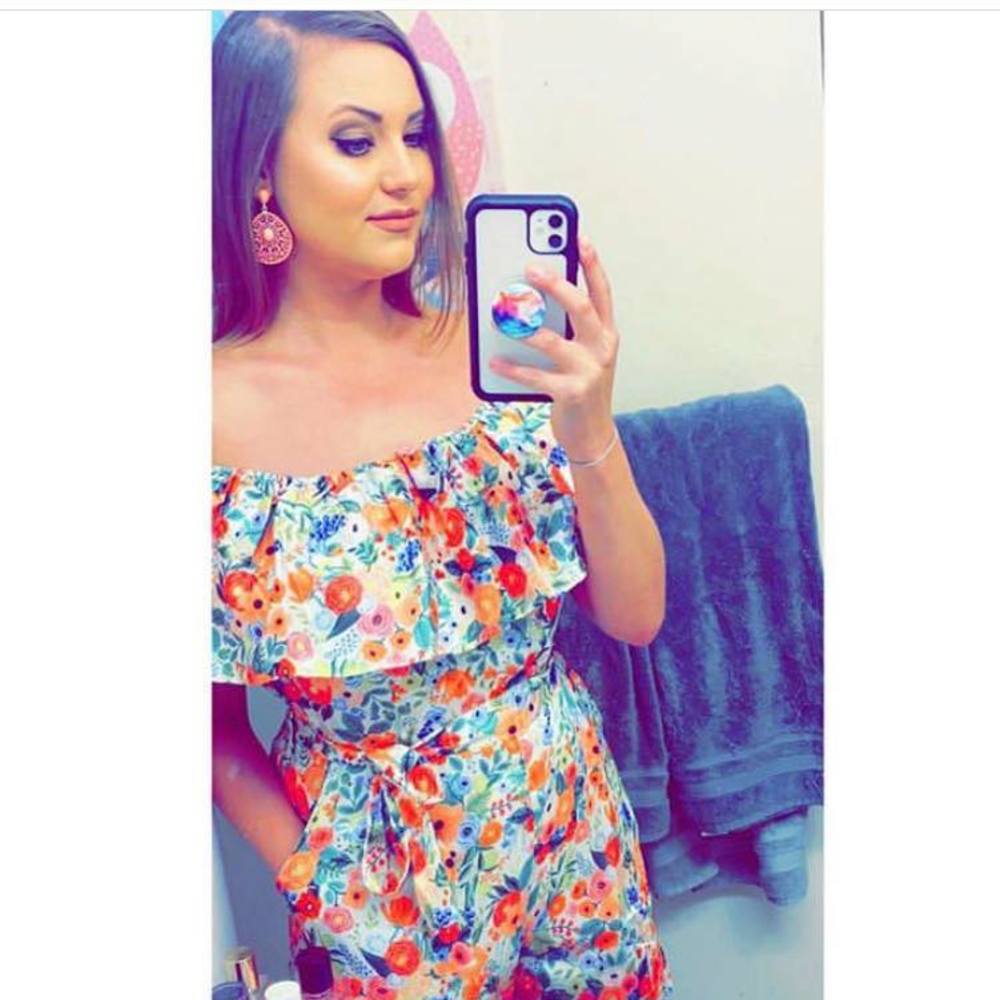 Meet your Posher, Caroline